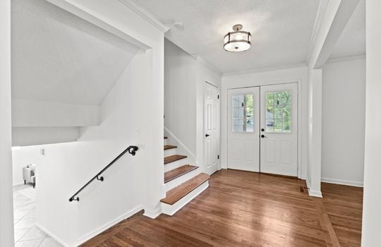 05-3811 W 98th St