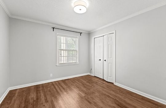 21-3811 W 98th St
