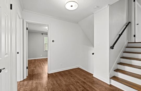 23-3811 W 98th St