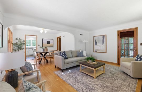 06-5302 W 57th St