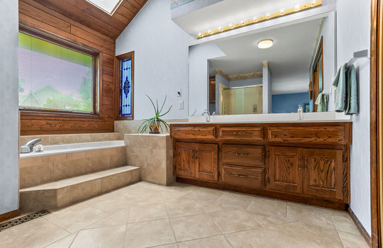 3001W121STTER18