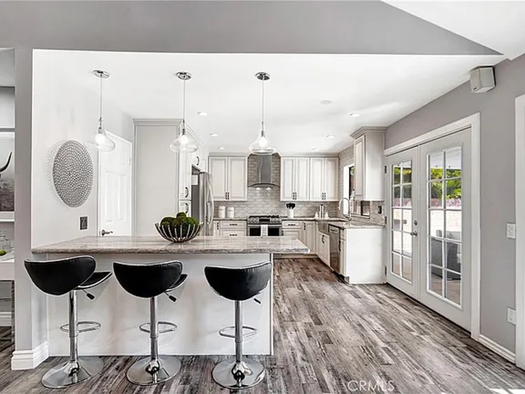 43c8f5767249b289f19414479df16c8c-cc_ft_576