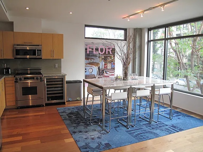 557878587f095fc7f6c84c76faacef87-cc_ft_576