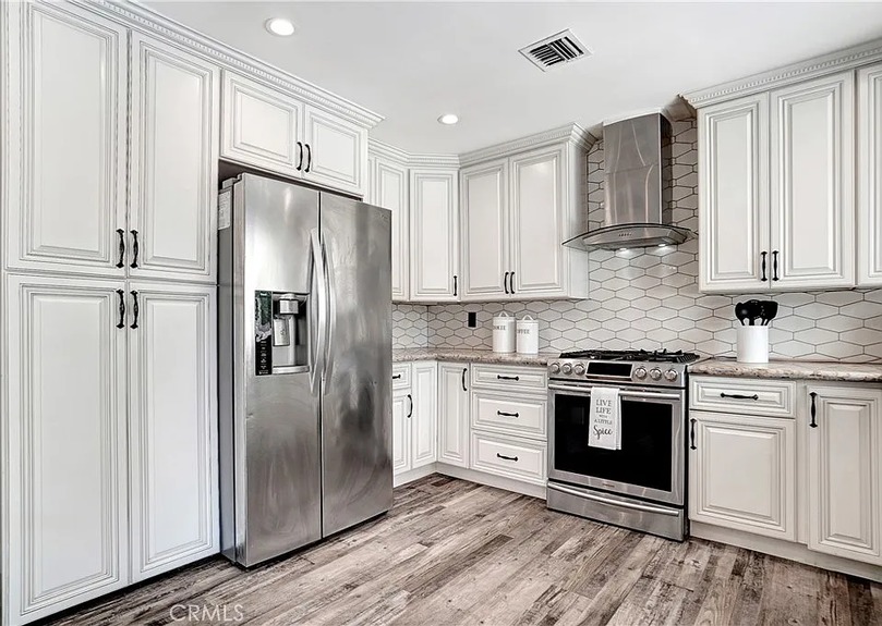 66d9da70d665ca9ac6c11f327d0daa30-cc_ft_960