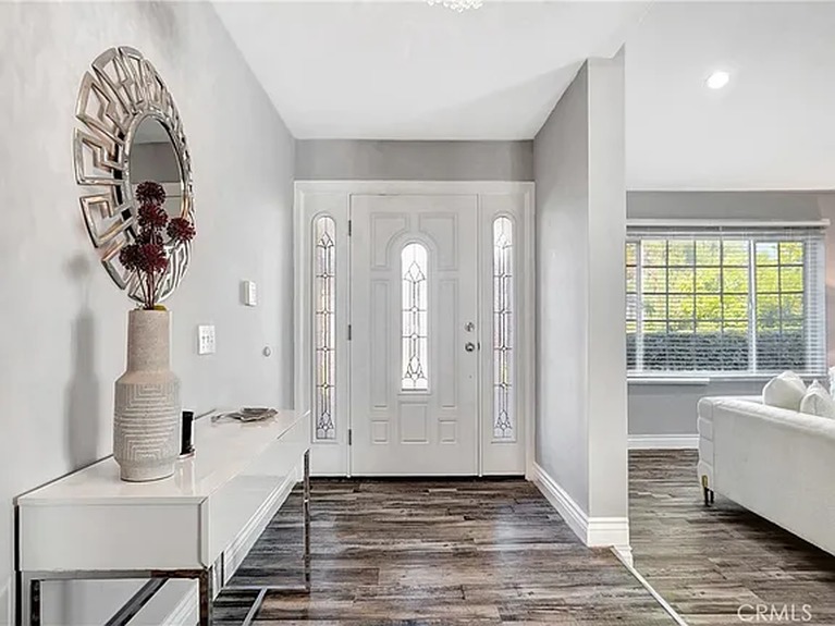 7a5ea15aaa5a978687404cd850693c2d-cc_ft_576