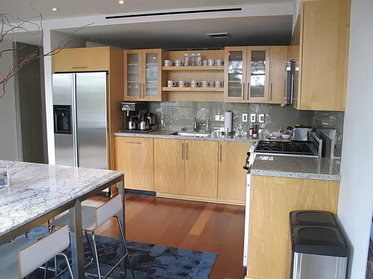 c9339f8c774b27081843b06be5ad9000-cc_ft_576