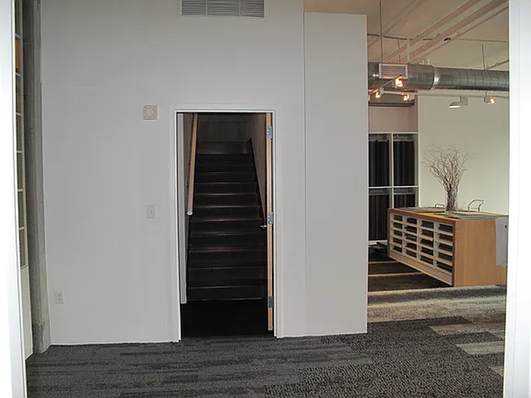 d7a4acb1f2a9e004df199f3b36b8ec76-cc_ft_576