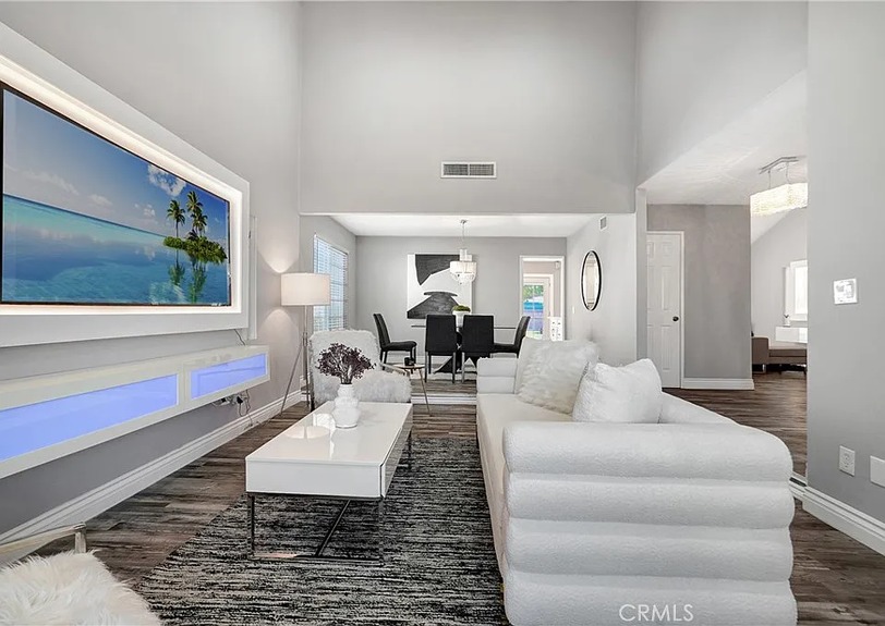 de1576570ad56c47bb3e8d6c7d568ae6-cc_ft_960