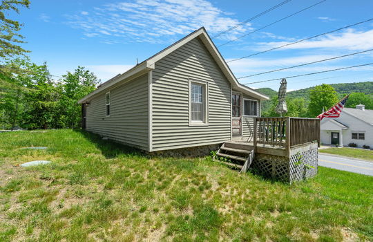 9-web-or-mls-1649-n-shore-rd