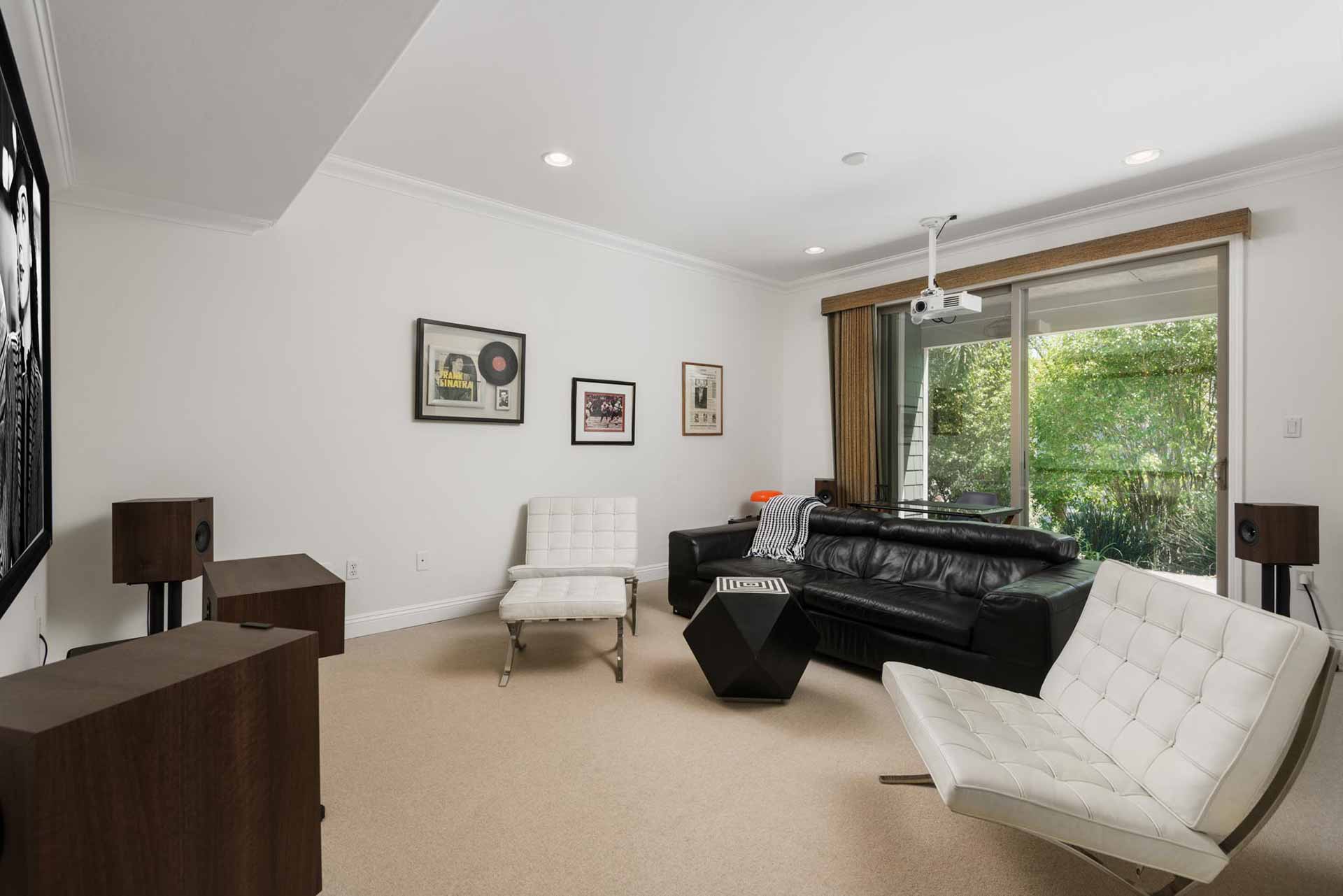 2435-Golden-Gate-Avenue-photo-13