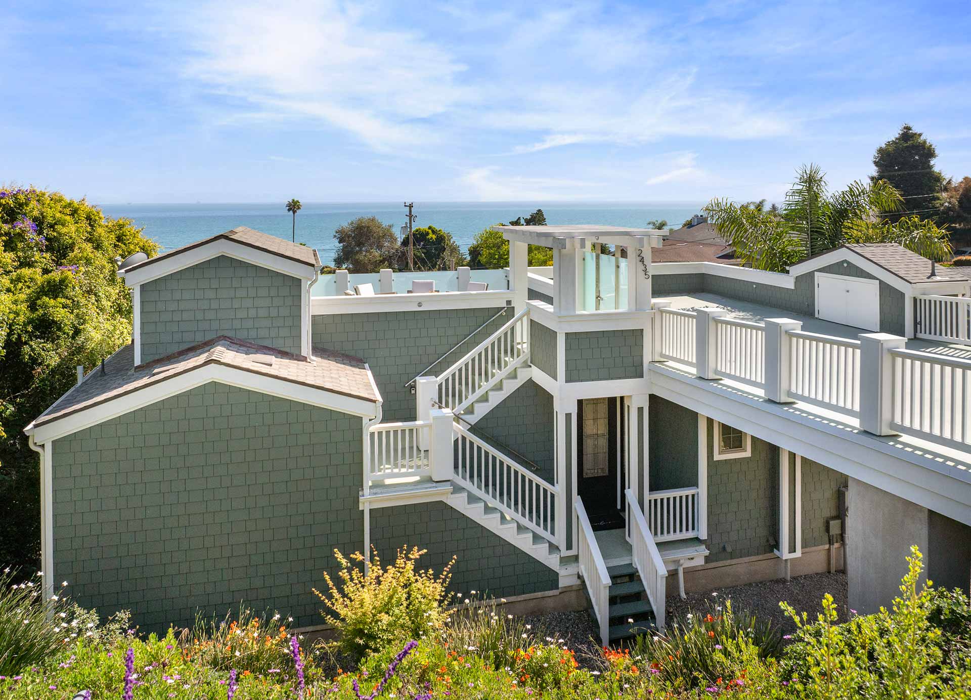 2435-Golden-Gate-Avenue-photo-18