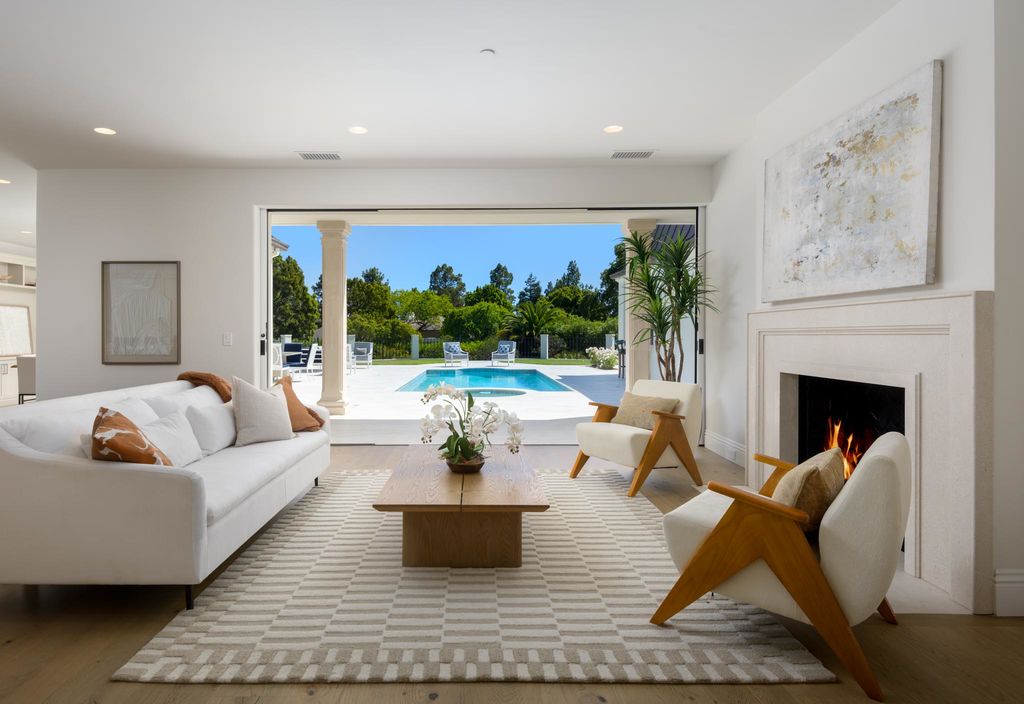 2125BirnamWood_009