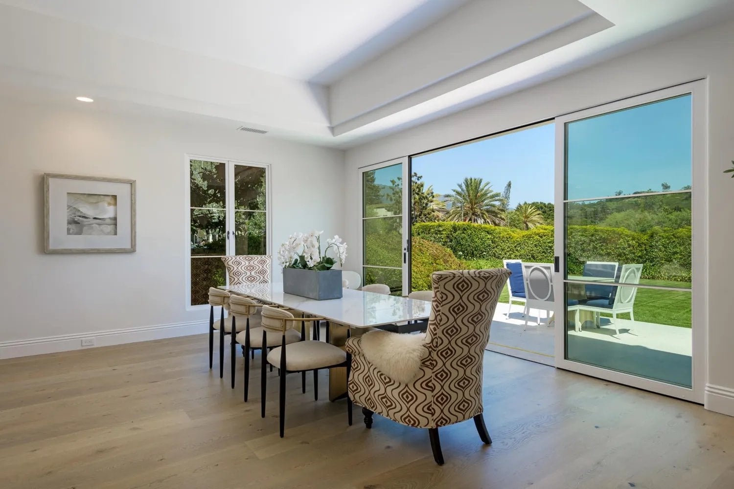 Indoor–Outdoor Flow