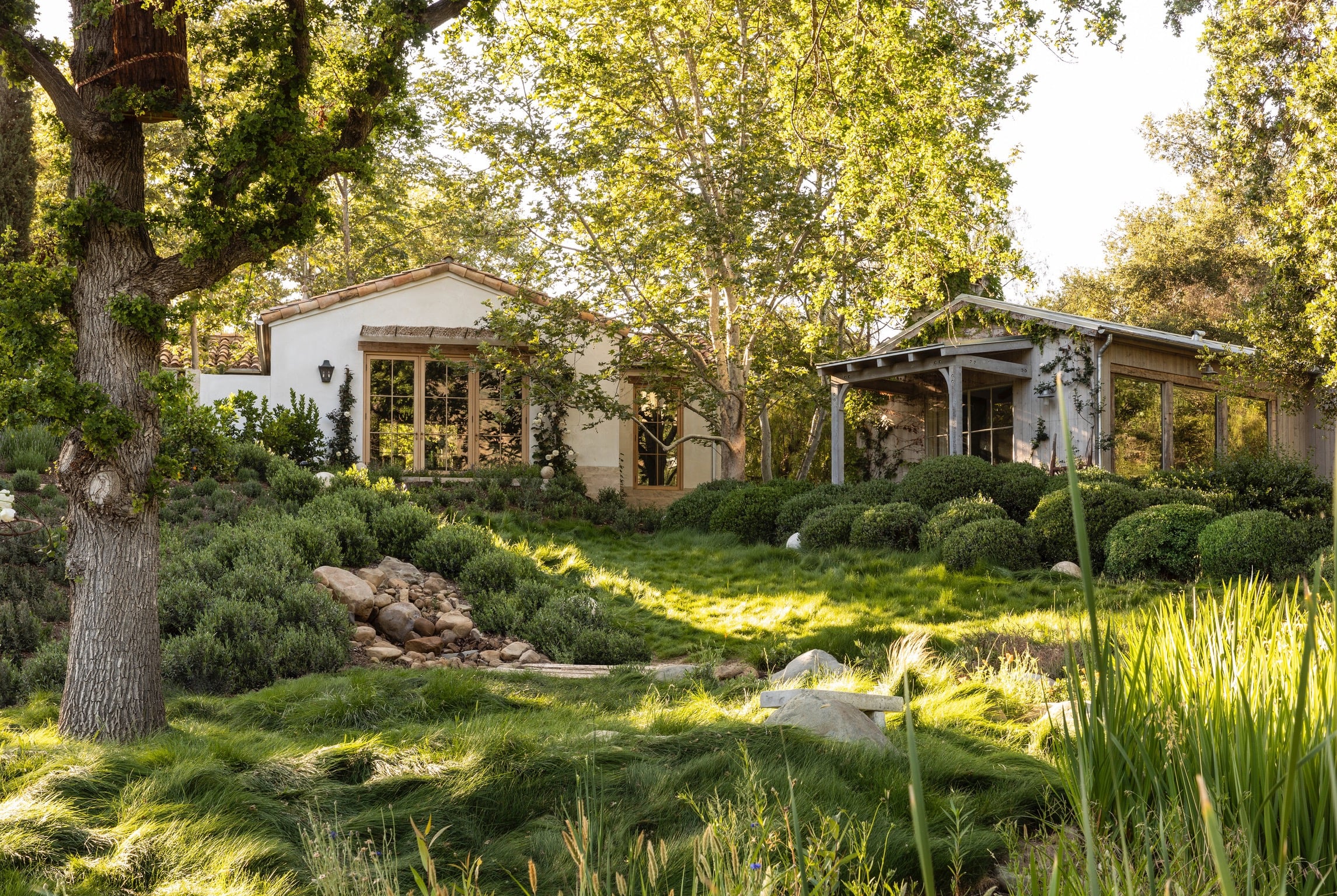 000B944C-9573-4AC4-B86E-64957F609C20