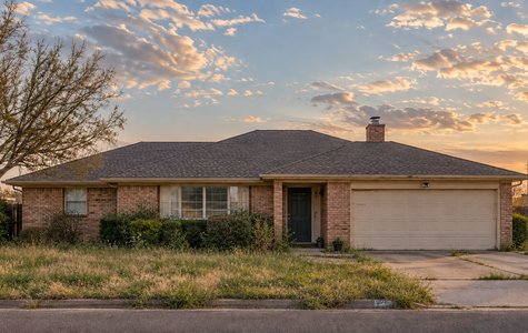 What Does Pre-Foreclosure Mean in Amarillo, TX? Why These Homes Are Hard to Buy