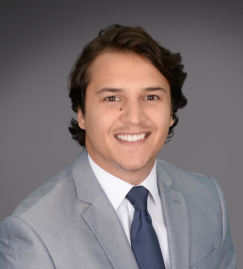 Enrique head shot