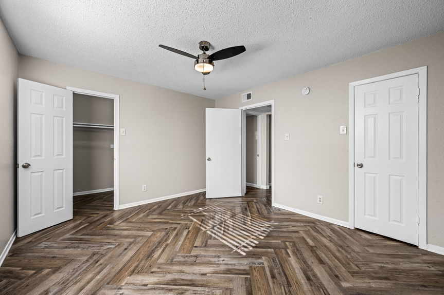 5317JuniusStDallasTX_MHP-15