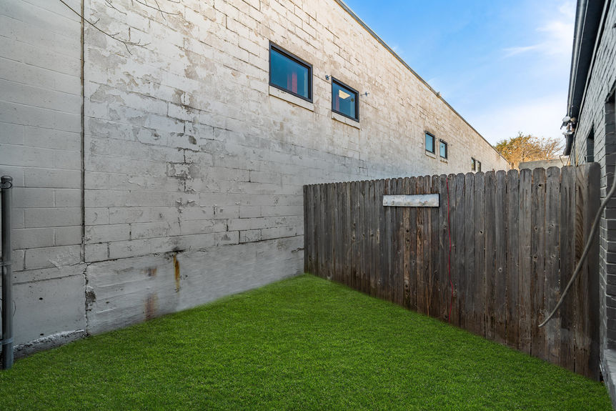 021_21_-_dallaspro_-_3118