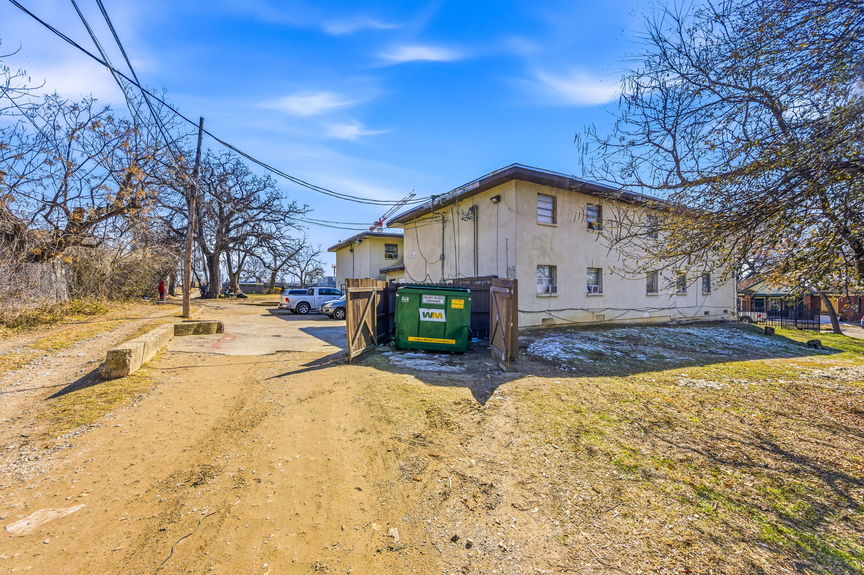 2718ClevelandStDallasTX_MHP-18