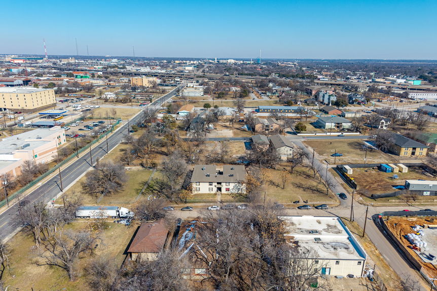 2718ClevelandStDallasTX_MHP-2