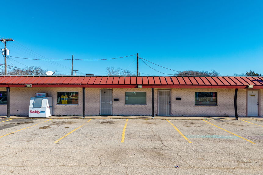 3300ShepherdLnBalchSpringsTX_MHP-4