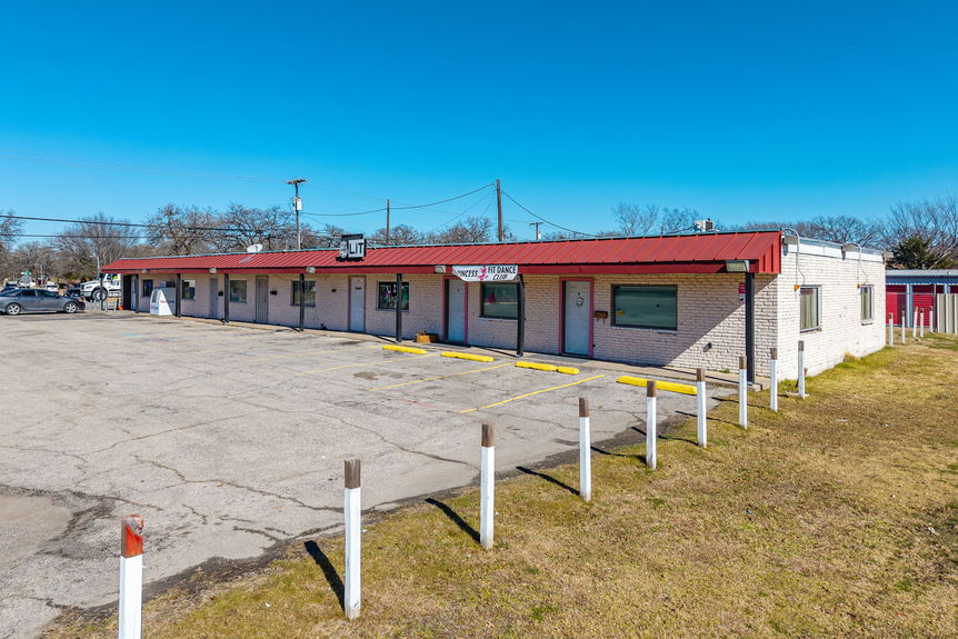 3300ShepherdLnBalchSpringsTX_MHP-7