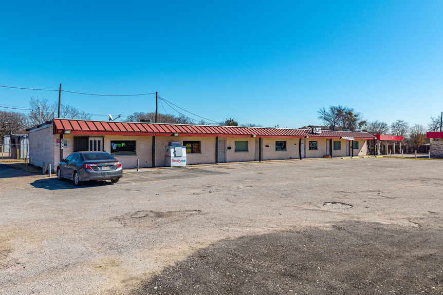 3300ShepherdLnBalchSpringsTX_MHP-8