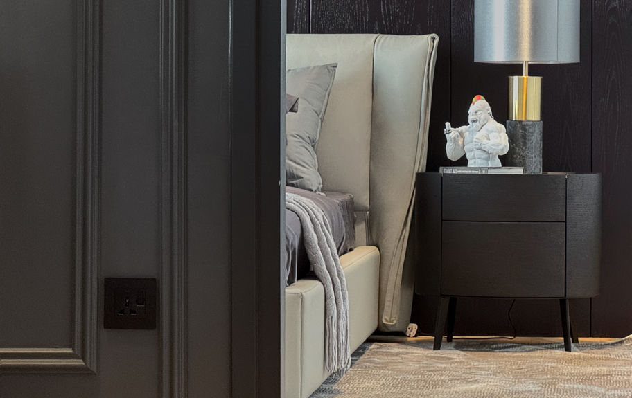 Master bedroom details_