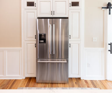 4403 St Johns Ave Kitchen