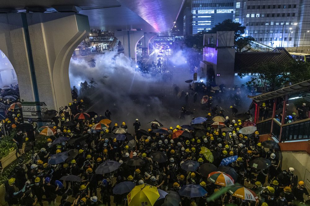 Hong Kongers scout properties in Canada and U.K. to escape protests