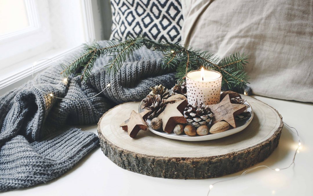 6 Minimalist Holiday Decoration Ideas