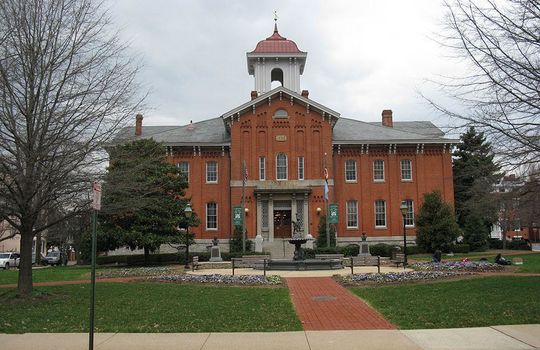 2008_03_28_-_Frederick_-_City_Hall_3