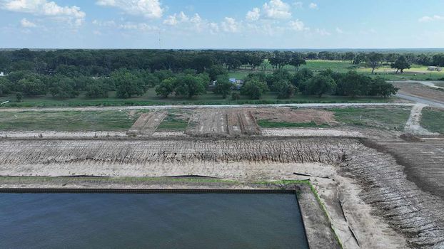 Lot-25-View-3-of-3-DJI_0357