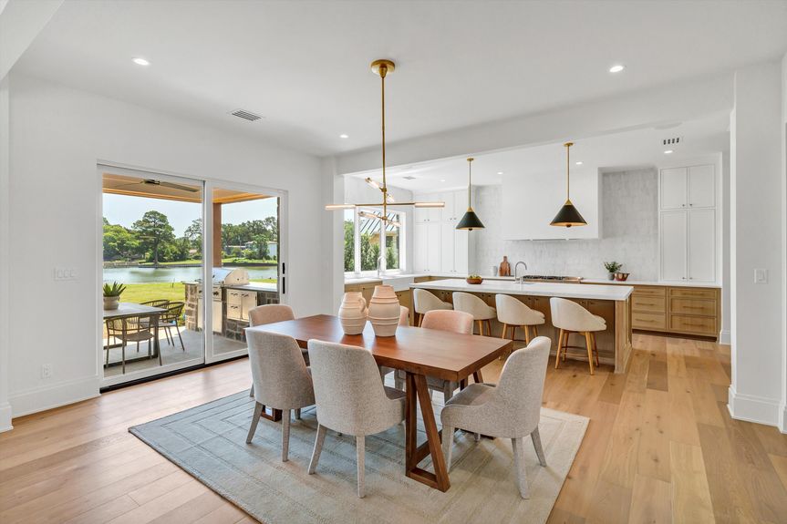 18-Modlux.Media.2572 Groves Dr_DSC00832