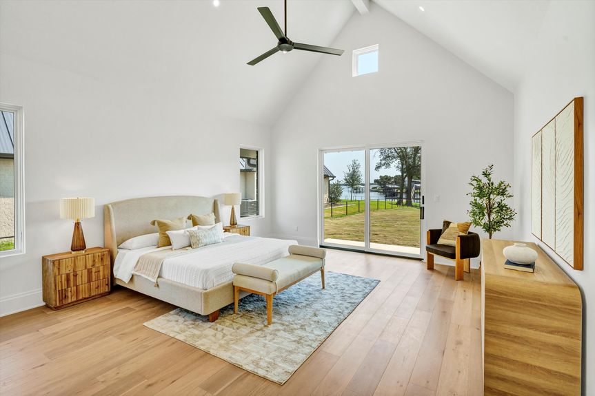27-Modlux.Media.2572 Groves Dr_DSC00697