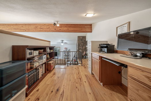 19-web-or-mls-20210 Meadow Ln, Bend (17 of 60)