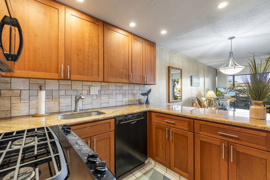 24-web-or-mls-20240219-PAC11044-HDR