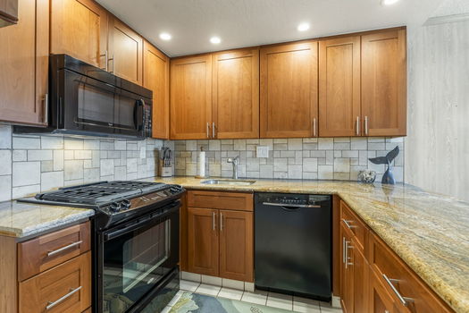 27-web-or-mls-20240219-PAC11037-HDR