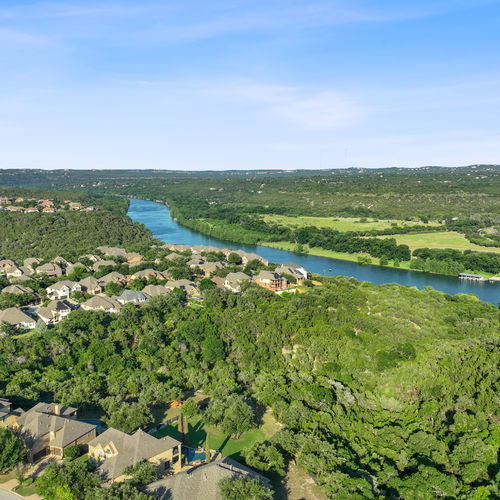 What is the difference between Bella Mar and The Bluffs in Steiner Ranch