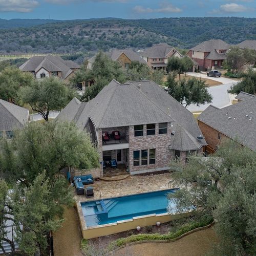 Selling and Buying a House in Steiner Ranch at the Same Time: The Ultimate Guide