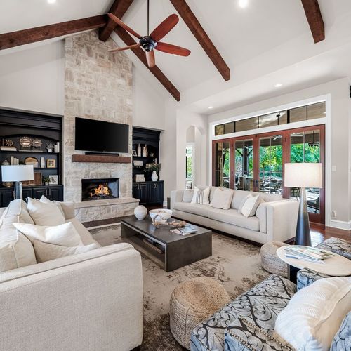What Every Seller Should Know About Staging a Home in Steiner Ranch