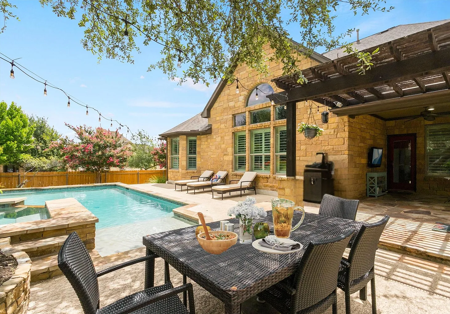 Screenshot 2025-11-19 161246