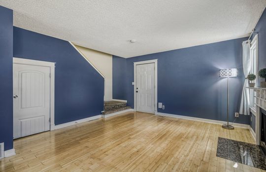 300 Sundance circle north A101 - Web Quality - 004 - 04 Living Room