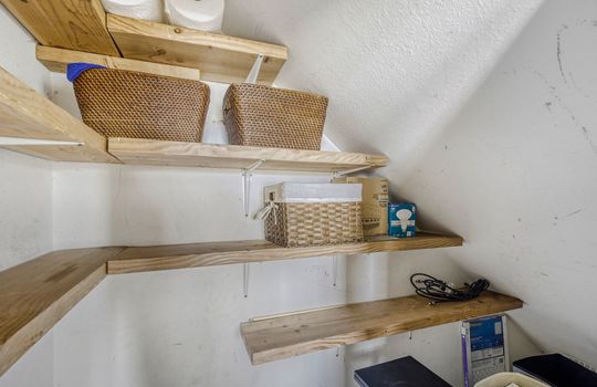 300 Sundance circle north A101 - Web Quality - 020 - 20 Closet