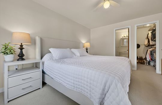 26- 300 W Cleveland - MLS listing photo order
