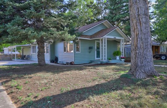 42- 300 W Cleveland - MLS listing photo order