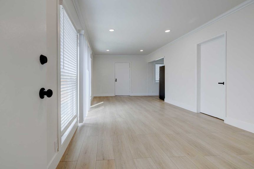 1000-Ximeno-Ave-Interior-Multifamily-apartment-in-South-Bay