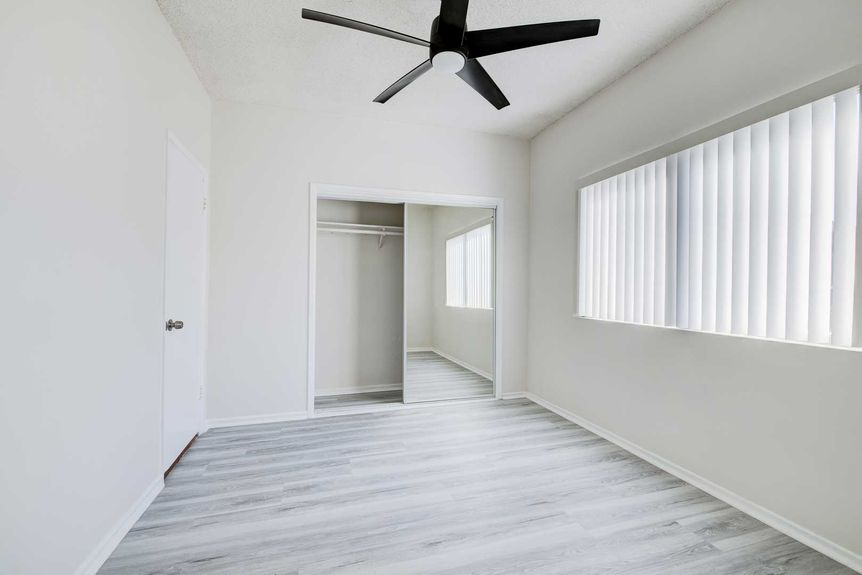 19-Wavecrest-Ave-003