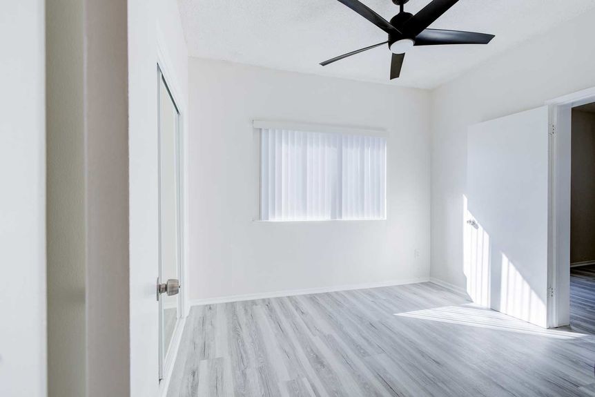 19-Wavecrest-Ave-012