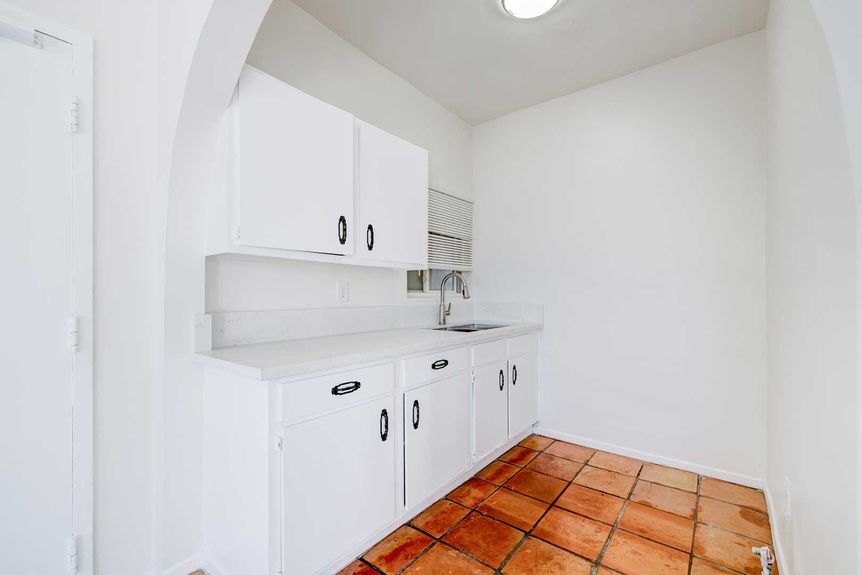 19-Wavecrest-Ave-020